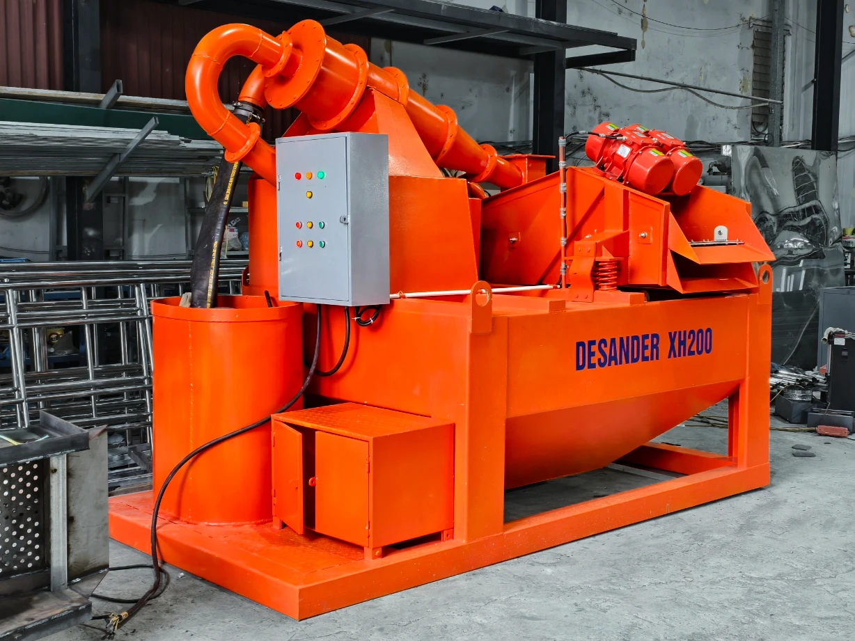 Bàn giao máy tách cát XH200 cho nhà thầu khoan cọc nhồi